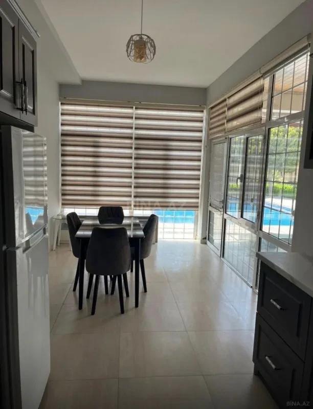 Kirayə verilir 4 otaqlı həyət evi 135 m²