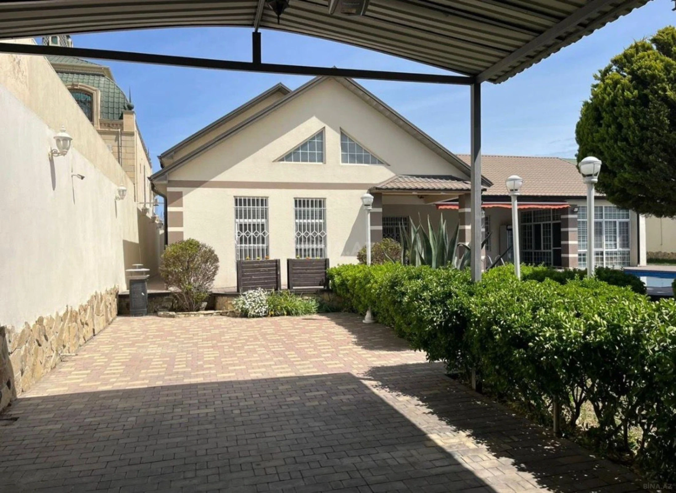 Kirayə verilir 4 otaqlı həyət evi 135 m²