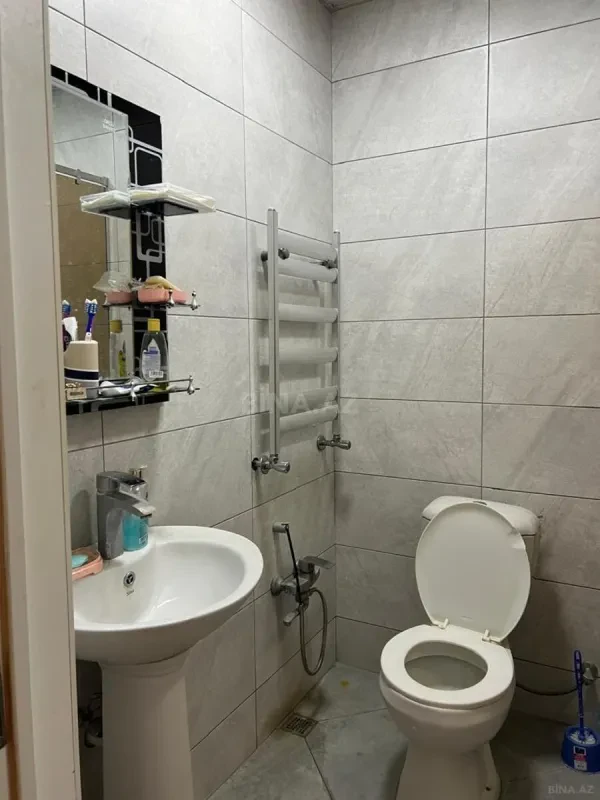 Kirayə verilir 2 otaqlı mənzil 55 m²