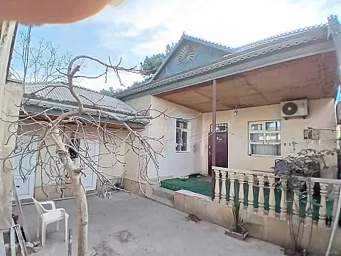 Satılır 3 otaqlı həyət evi 110 m² — Bakı 3 otaq 110.00 m²