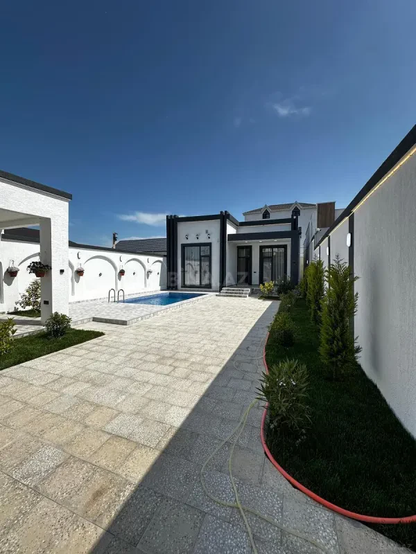 Satılır 4 otaqlı həyət evi 130 m²