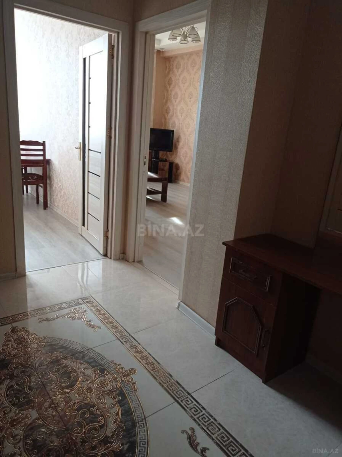 Kirayə verilir 2 otaqlı mənzil 64 m²