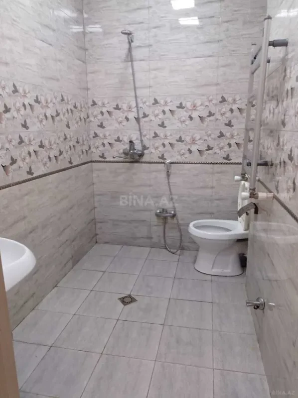 Kirayə verilir 2 otaqlı mənzil 64 m²