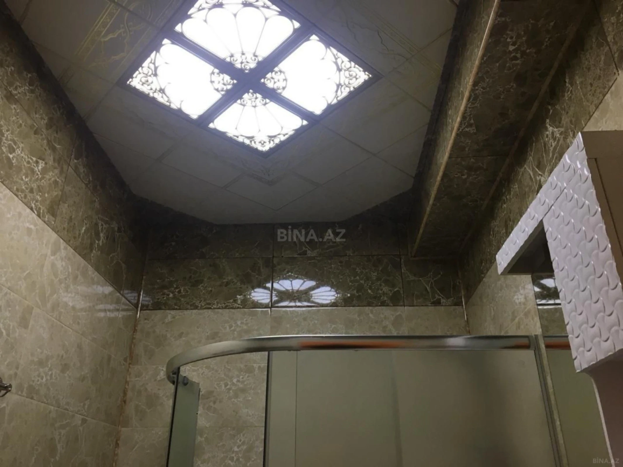 Satılır 2 otaqlı mənzil 57 m²