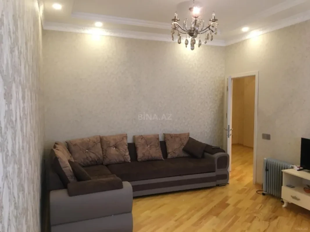 Satılır 2 otaqlı mənzil 57 m²