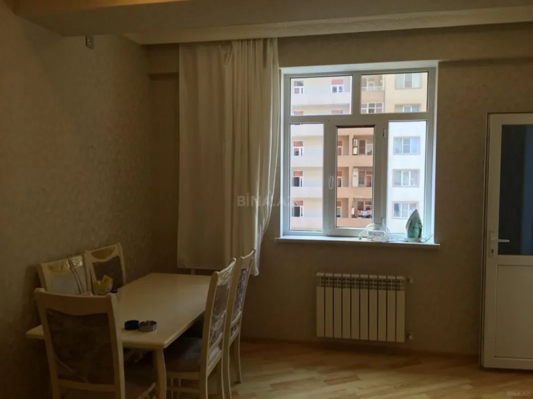 Satılır 2 otaqlı mənzil 57 m²
