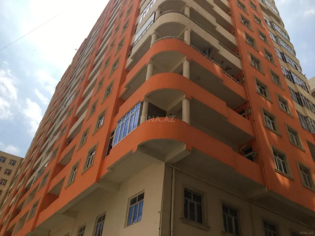 Satılır 2 otaqlı mənzil 57 m²