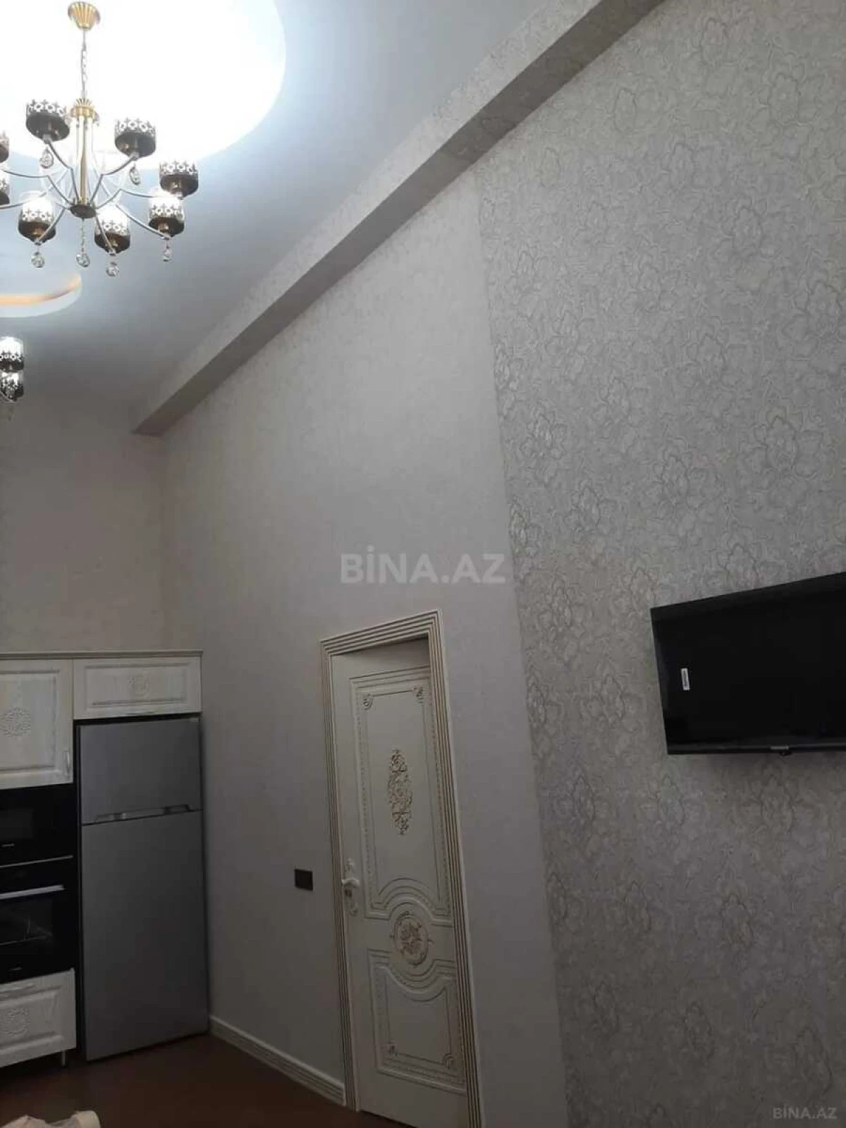 Kirayə verilir 3 otaqlı mənzil 115 m²