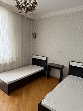 Kirayə verilir 3 otaqlı mənzil 110 m²