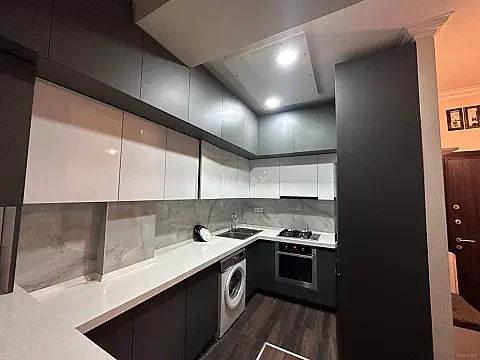 Satılır 2 otaqlı mənzil 52 m²