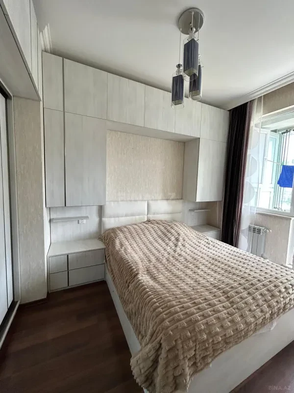 Satılır 2 otaqlı mənzil 52 m²