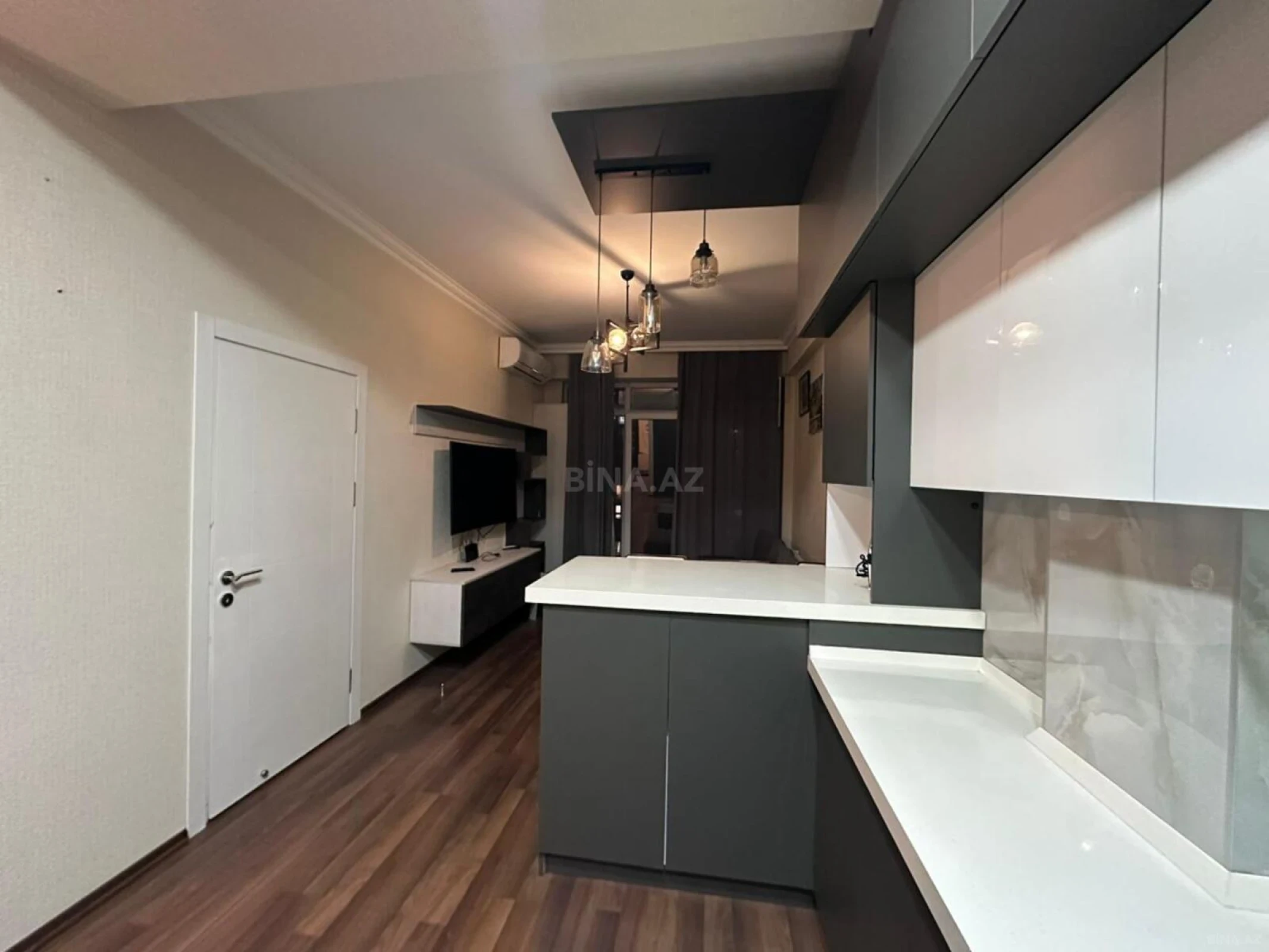 Satılır 2 otaqlı mənzil 52 m²