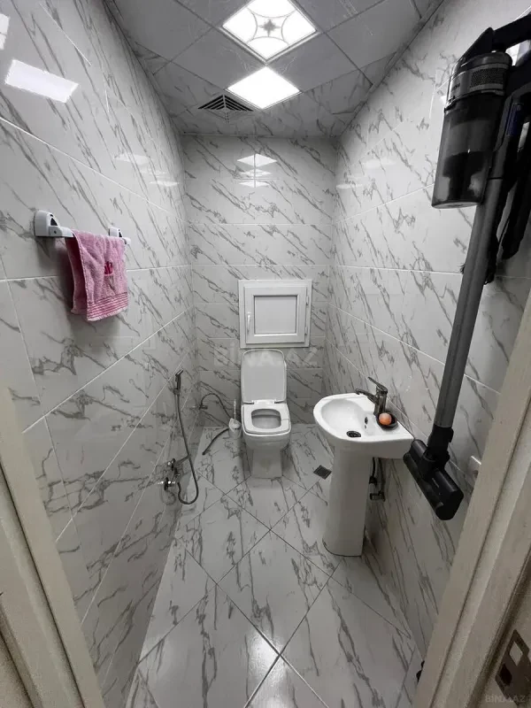 Satılır 2 otaqlı mənzil 90 m²