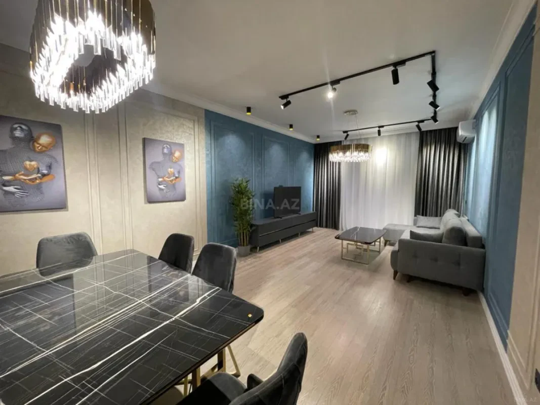 Kirayə verilir 2 otaqlı mənzil 105 m²
