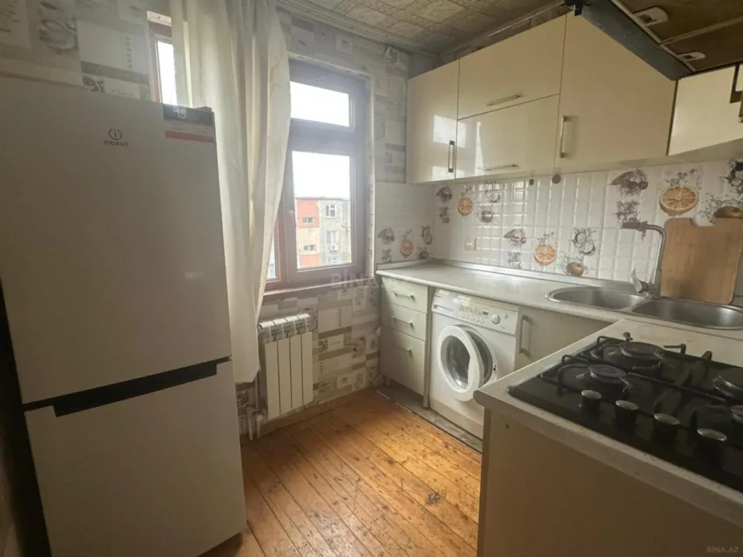 Satılır 3 otaqlı mənzil 75 m²