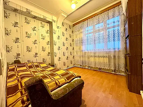 Satılır 2 otaqlı mənzil 50 m²