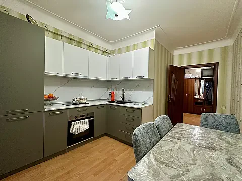 Satılır 2 otaqlı mənzil 50 m²