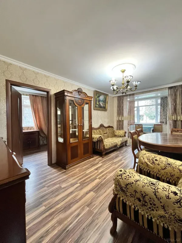 Kirayə verilir 3 otaqlı mənzil 100 m²