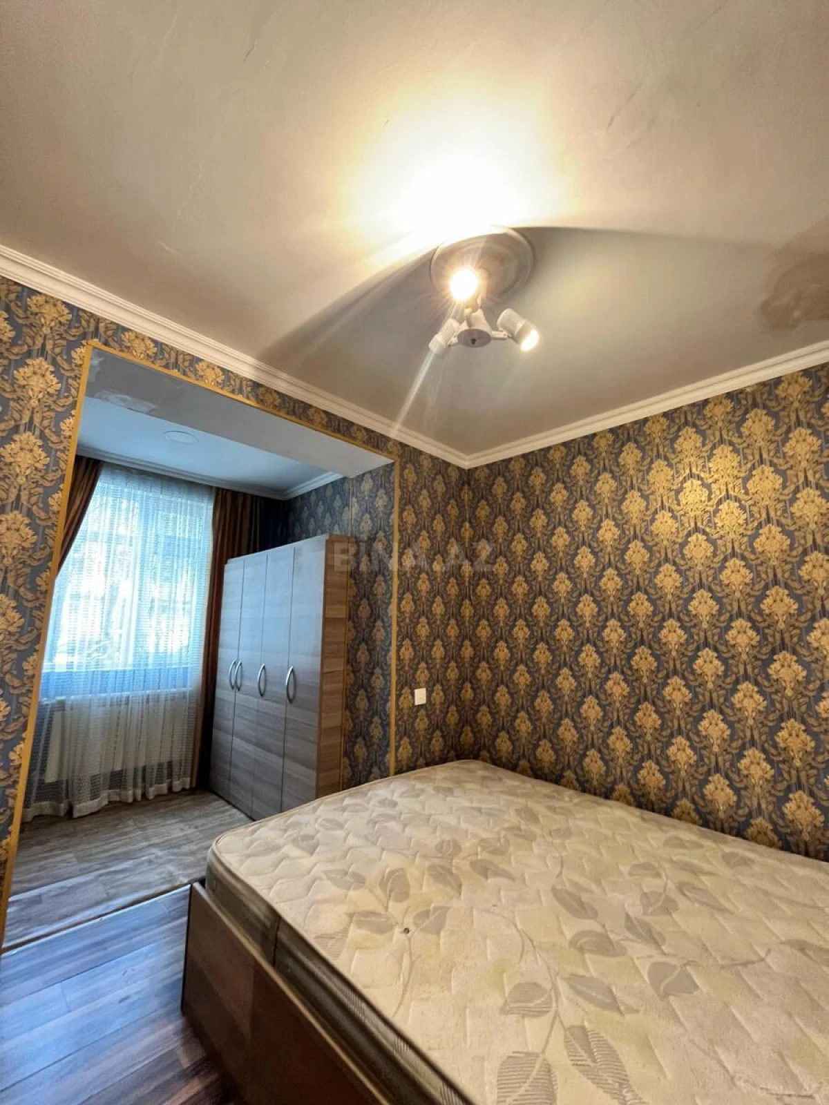 Kirayə verilir 3 otaqlı mənzil 100 m²