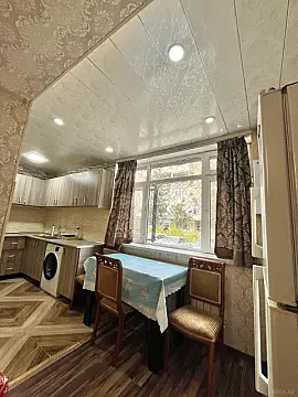 Kirayə verilir 3 otaqlı mənzil 100 m²