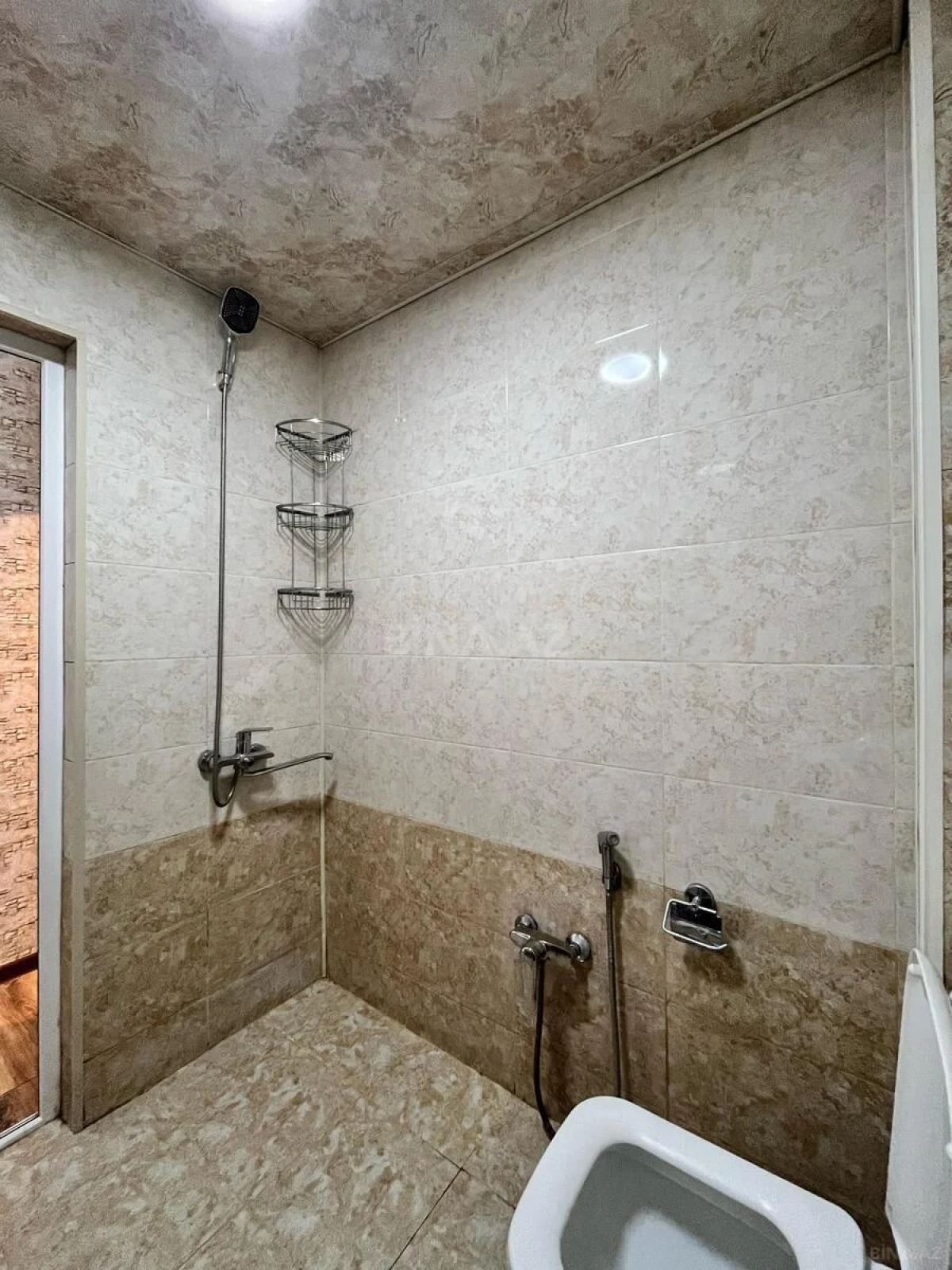 Kirayə verilir 3 otaqlı mənzil 100 m²