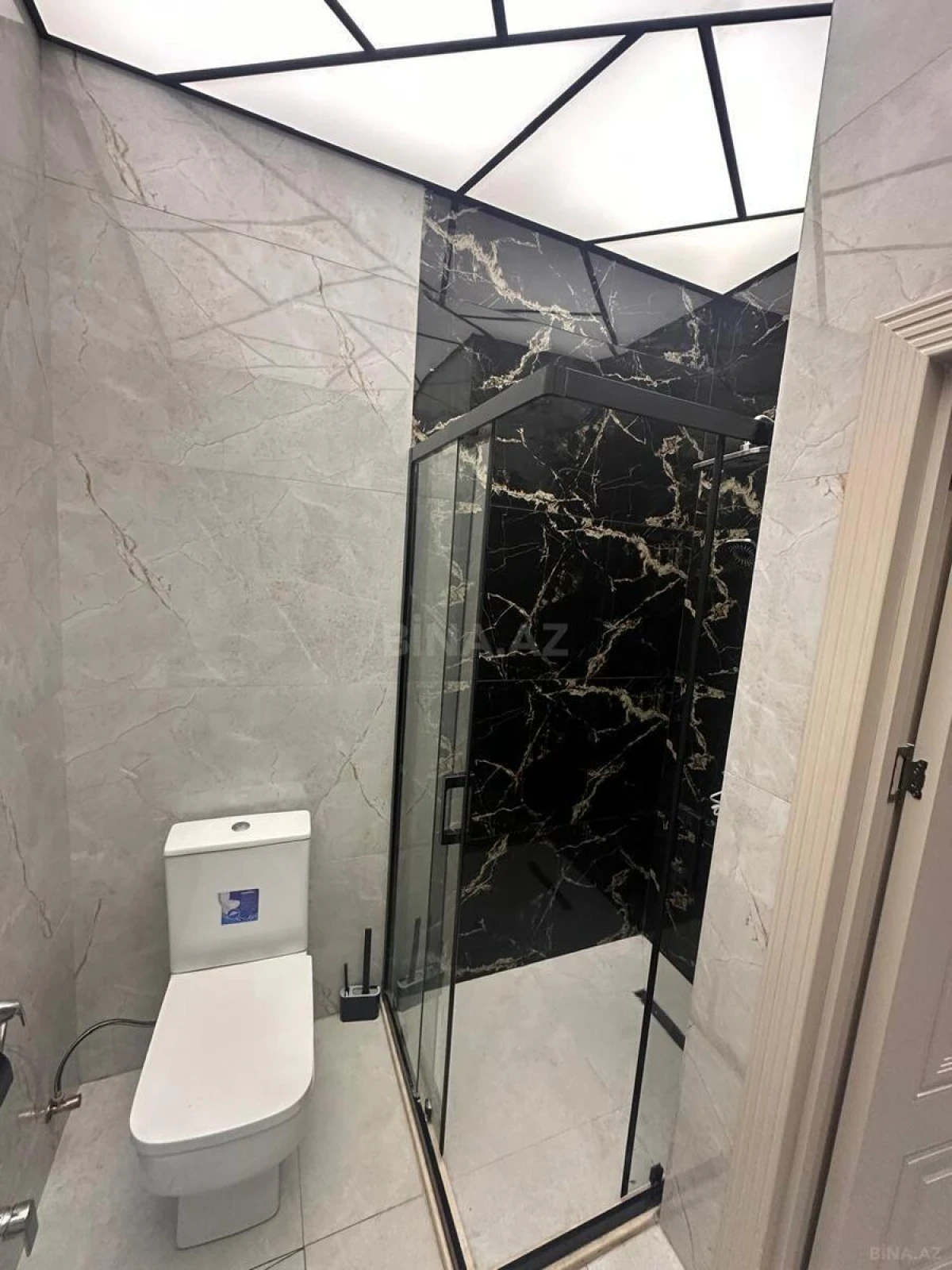 Satılır 2 otaqlı mənzil 80 m²
