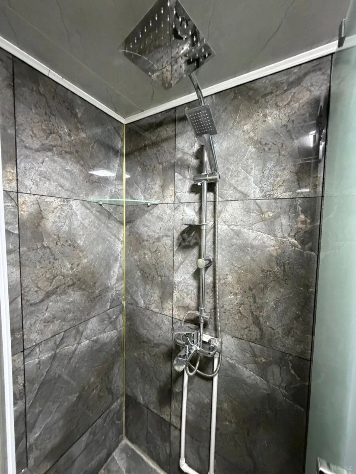 Kirayə verilir 1 otaqlı mənzil 45 m²