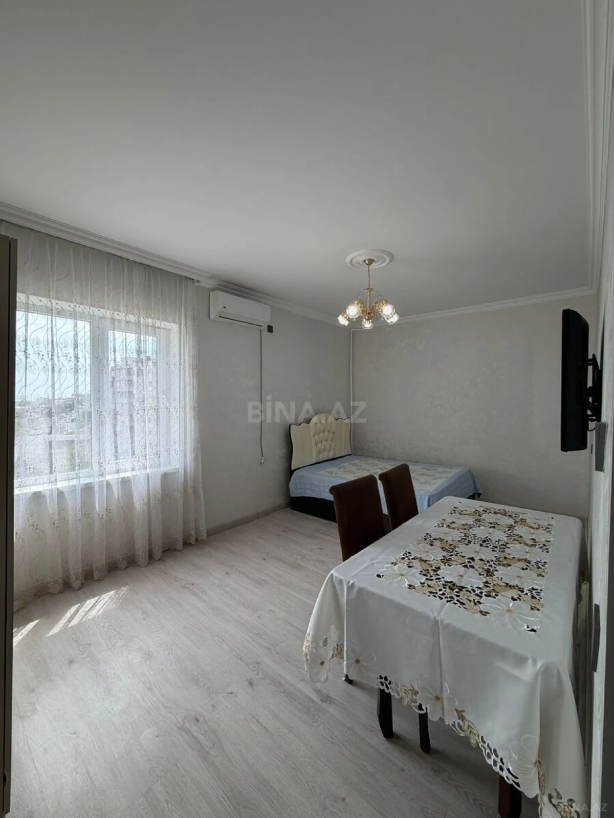Kirayə verilir 1 otaqlı mənzil 45 m²