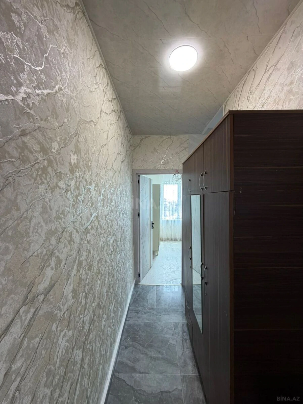 Kirayə verilir 1 otaqlı mənzil 45 m²