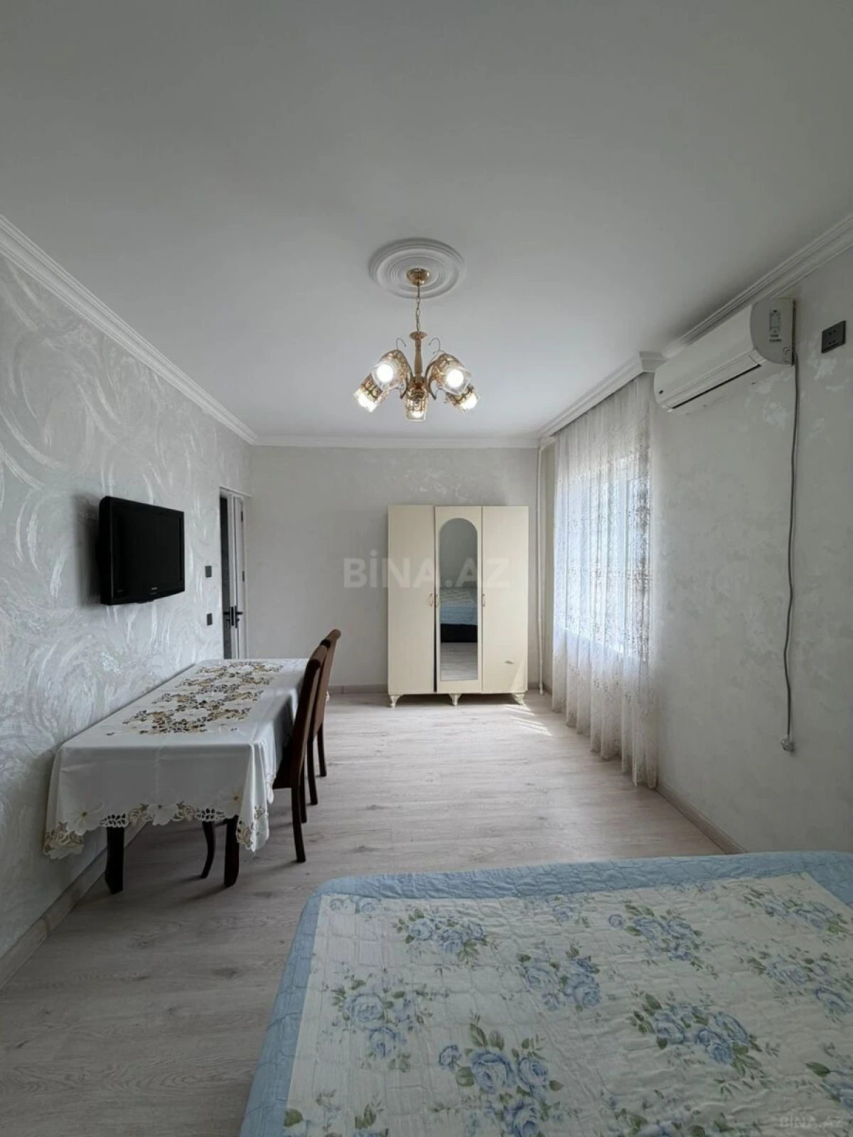 Kirayə verilir 1 otaqlı mənzil 45 m²