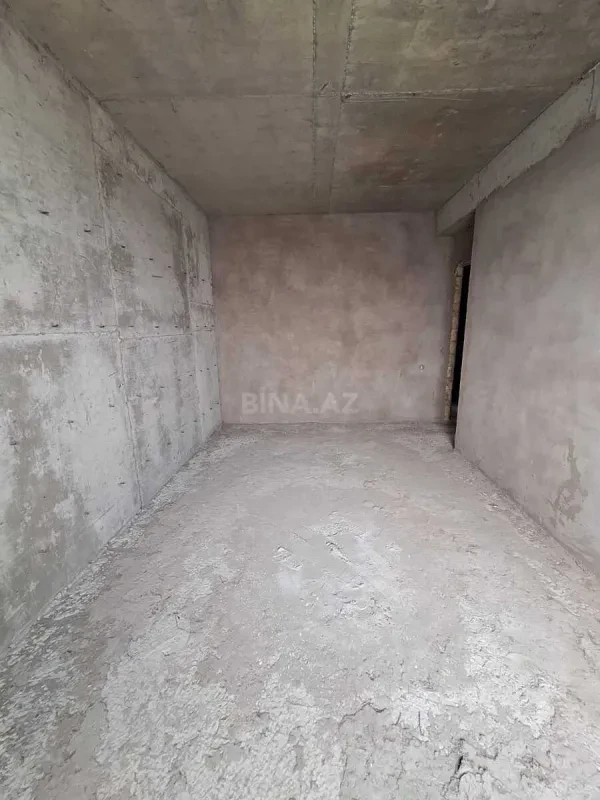 Satılır 3 otaqlı mənzil 158 m²