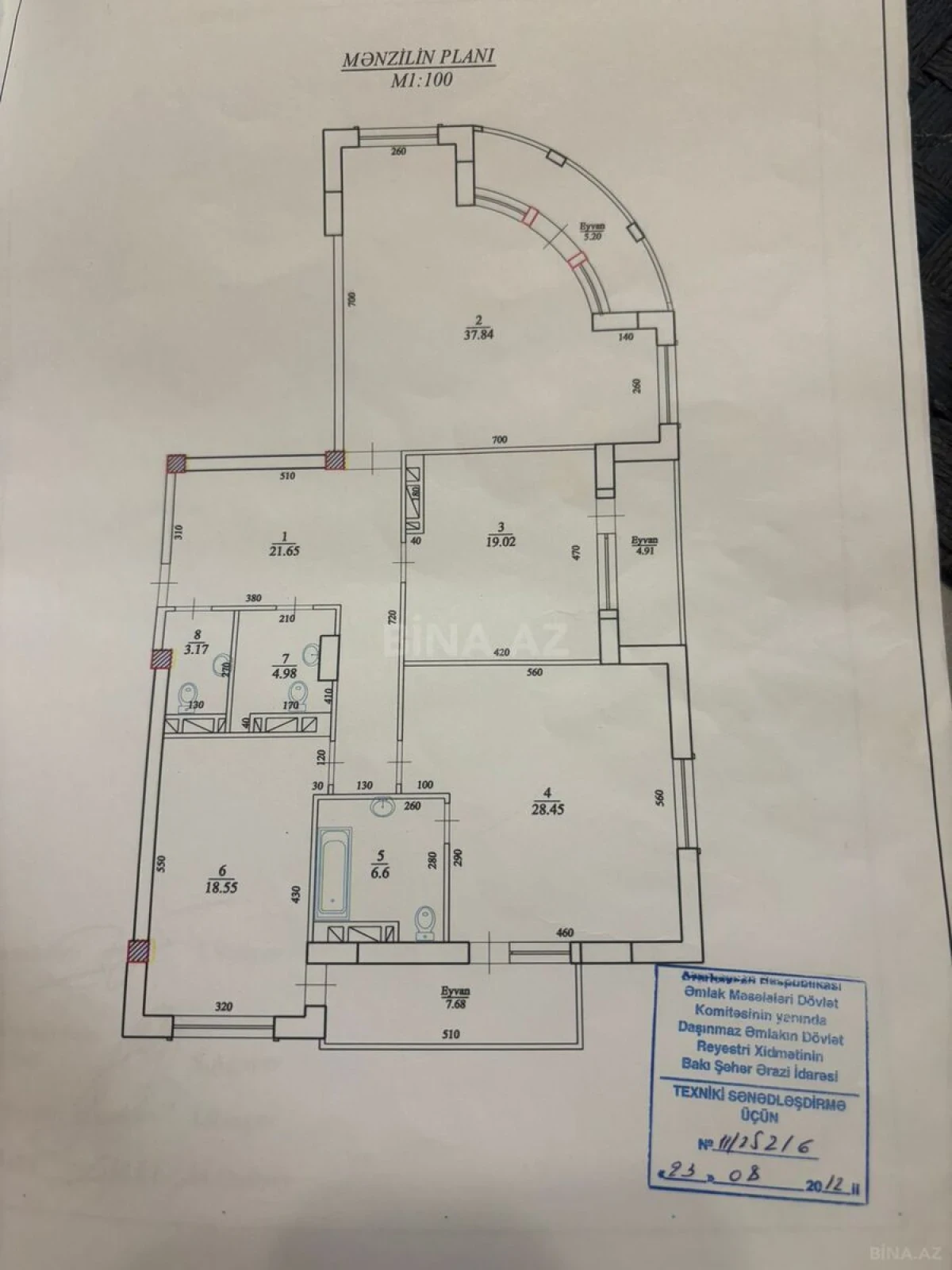 Satılır 3 otaqlı mənzil 158 m²