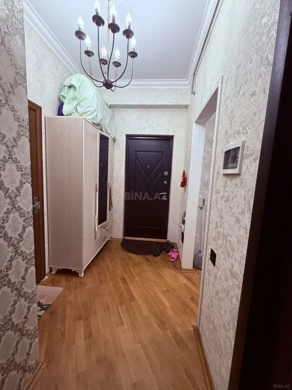 Satılır 2 otaqlı mənzil 65 m²