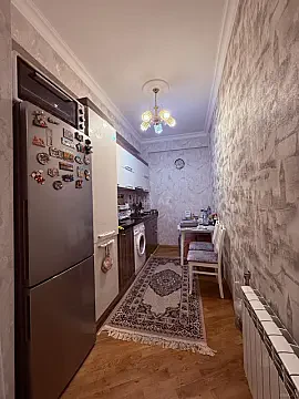 Satılır 2 otaqlı mənzil 65 m²