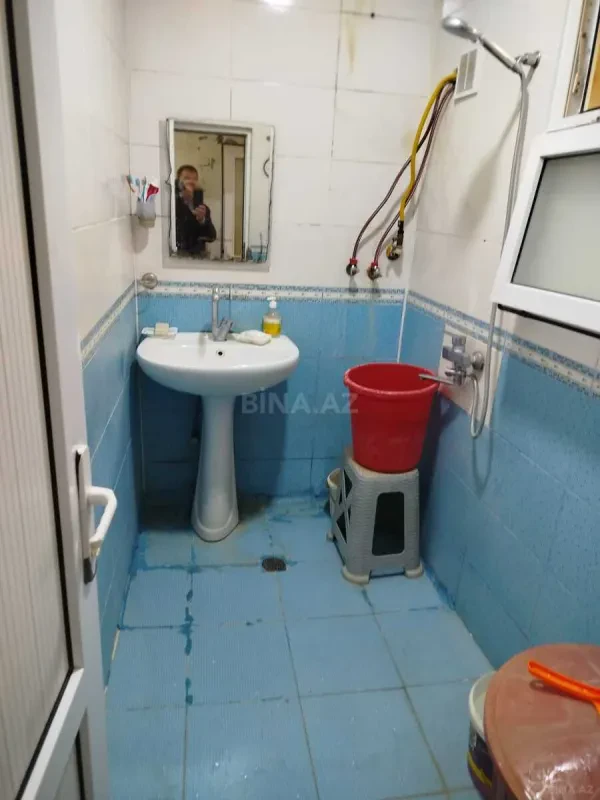 Satılır 5 otaqlı mənzil 120 m²