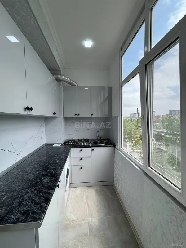 Satılır 3 otaqlı mənzil 42 m²