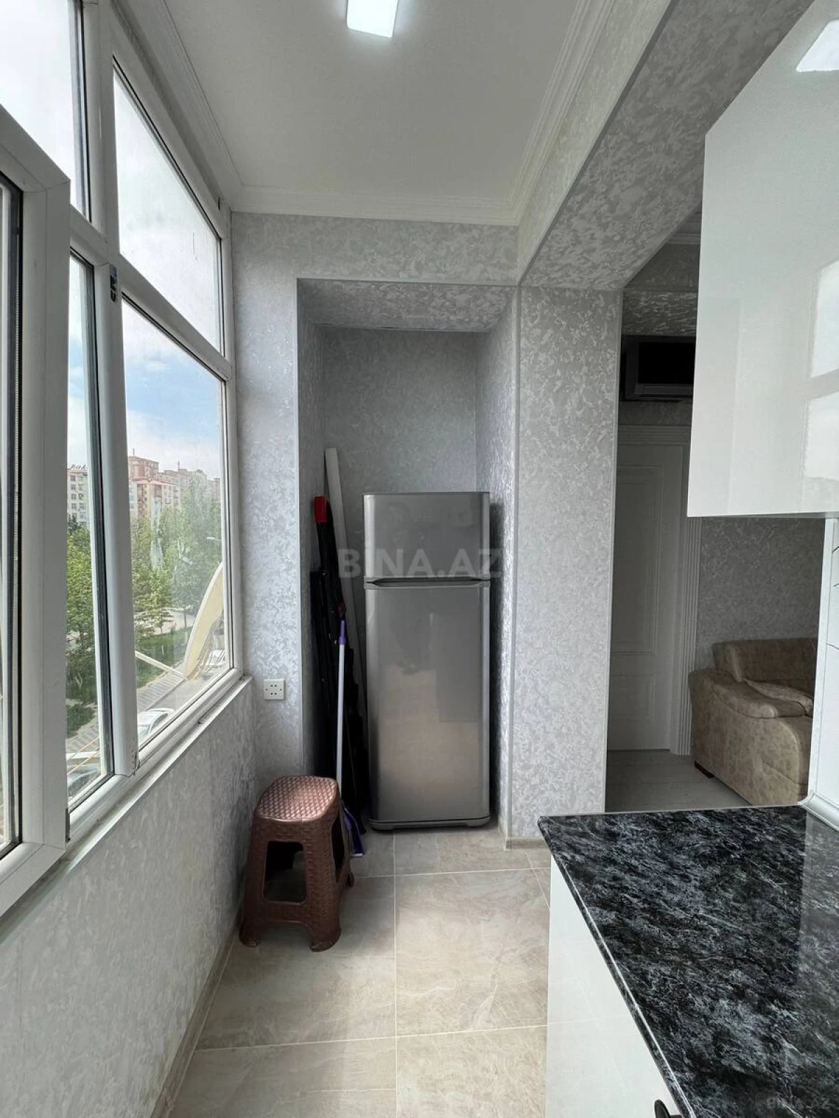 Satılır 3 otaqlı mənzil 42 m²