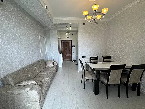 Satılır 3 otaqlı mənzil 42 m²