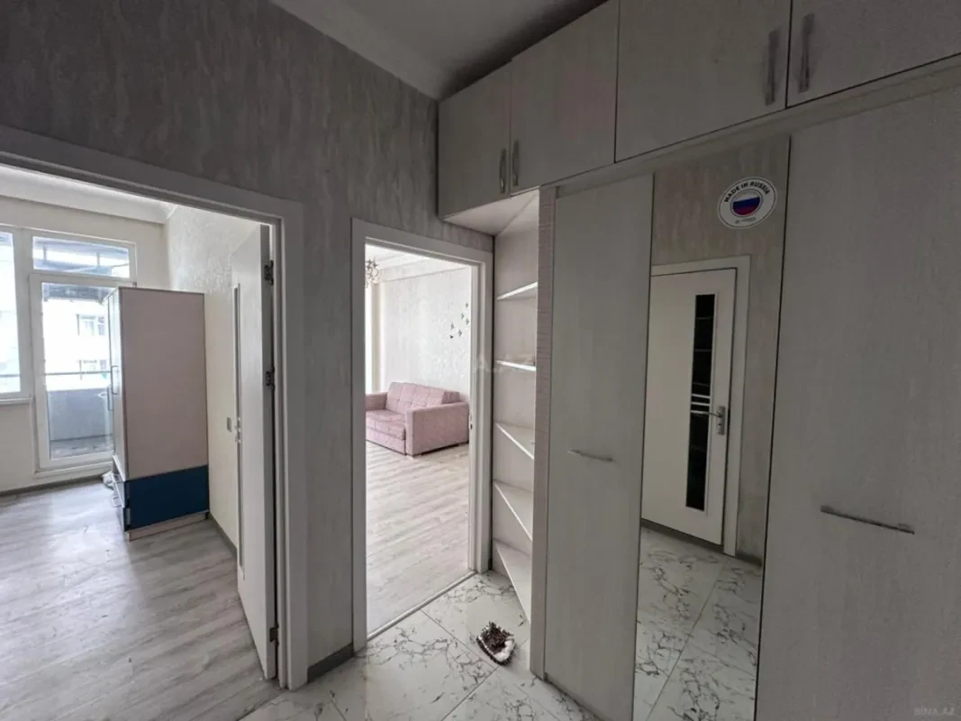 Satılır 2 otaqlı mənzil 52 m²
