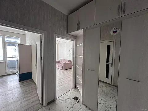 Satılır 2 otaqlı mənzil 52 m²