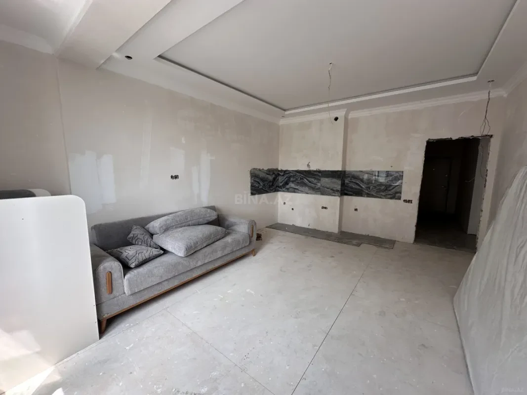 Satılır 2 otaqlı mənzil 73 m²