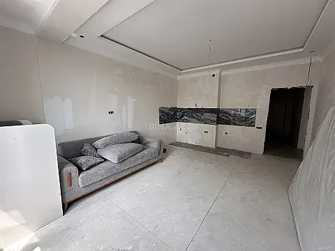 Satılır 2 otaqlı mənzil 73 m²