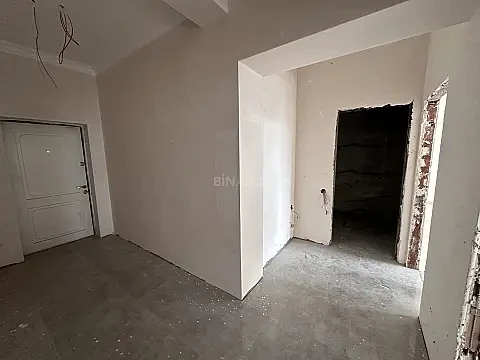 Satılır 2 otaqlı mənzil 73 m²
