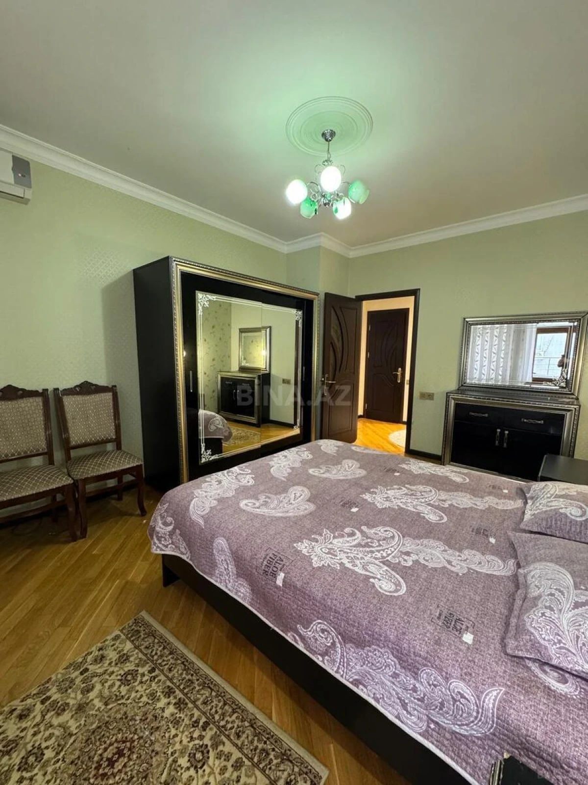 Satılır 3 otaqlı mənzil 96 m²
