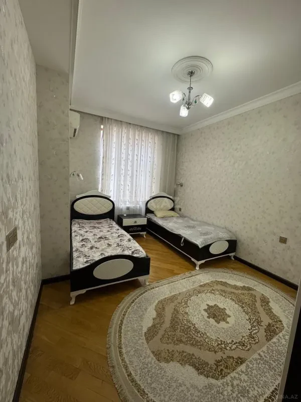 Satılır 3 otaqlı mənzil 96 m²