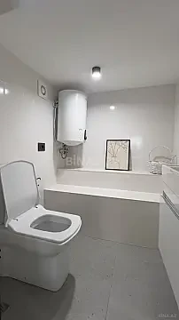 Kirayə verilir 2 otaqlı ofis 37 m²