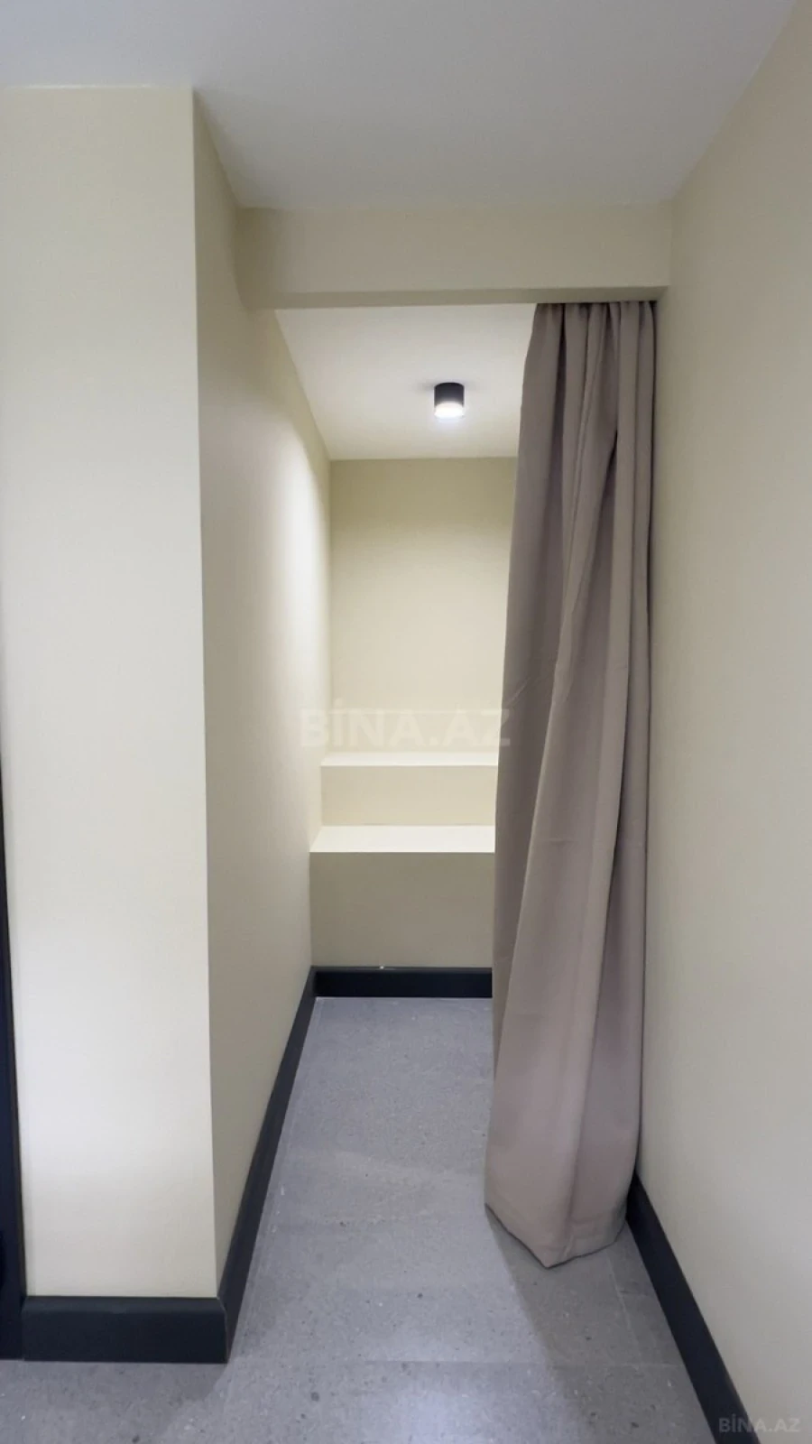 Kirayə verilir 2 otaqlı ofis 37 m²