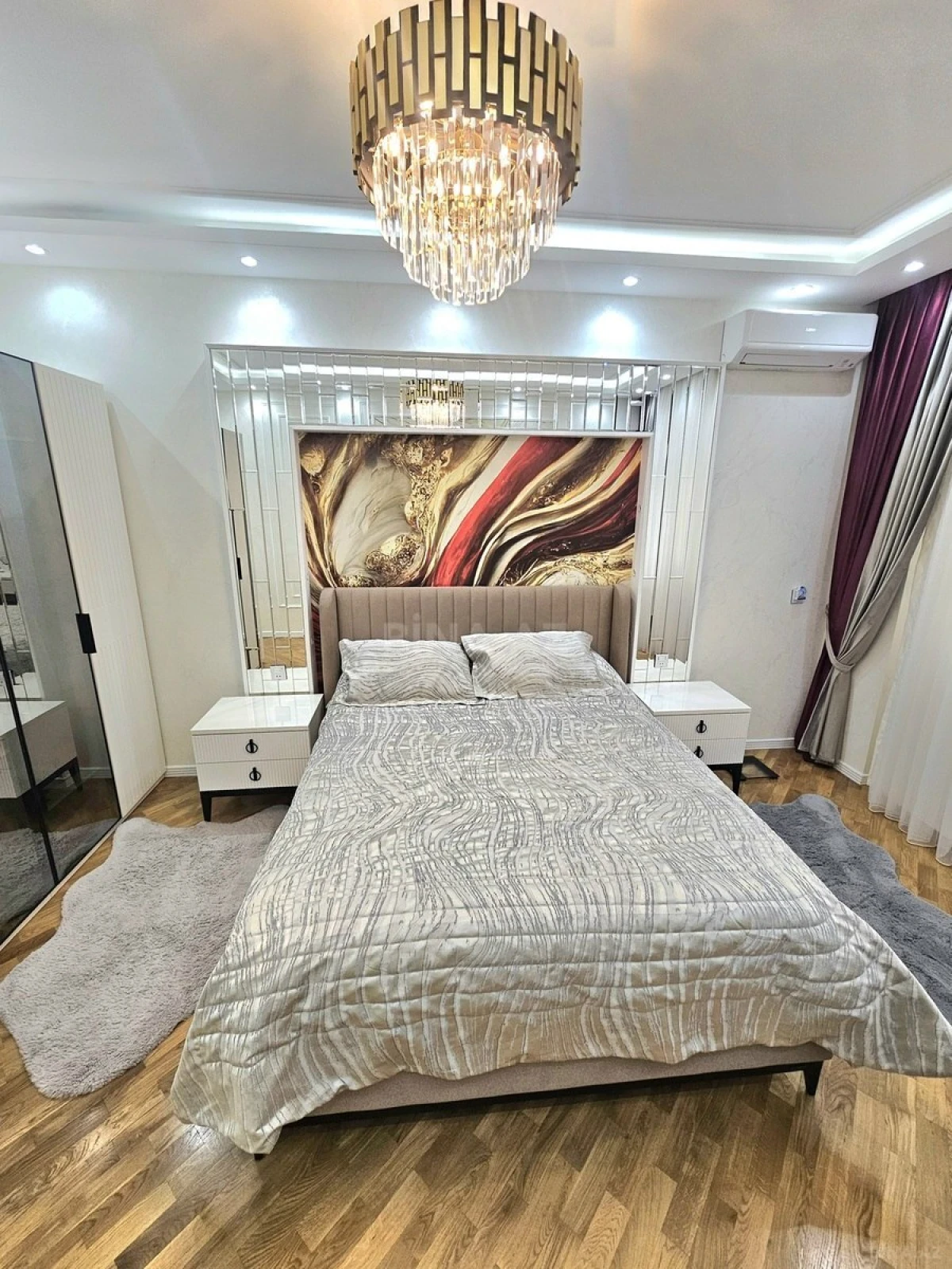 Satılır 3 otaqlı mənzil 120 m²