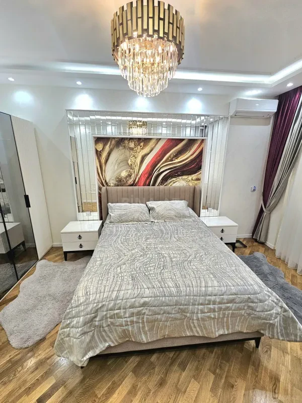 Satılır 3 otaqlı mənzil 120 m²