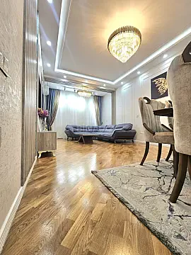 Satılır 3 otaqlı mənzil 120 m²